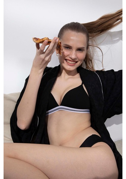 Genç Kız Garson Siyah Sütyen 1566 fiyatları