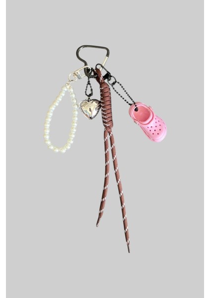 Kalp Tasarım Incili Çanta Charmı