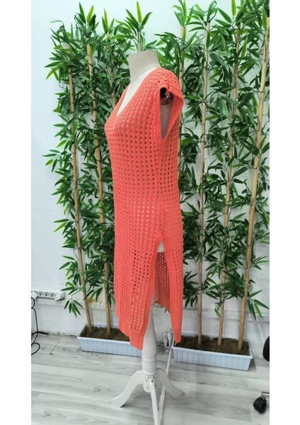 Kadın Sıfır Kol V Yaka Yanı Derin Yırtmaçlı Midi Boy Triko Elbise