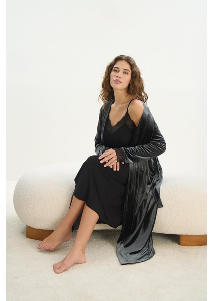 Kadın Siyah Kadife Gecelik & Sabahlık Takım C0T2N2O61 fiyatları