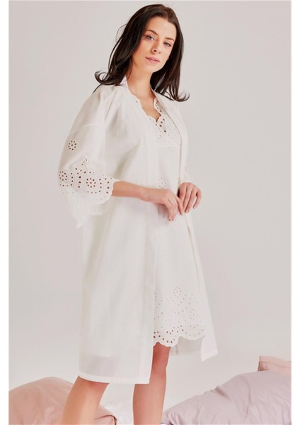 Kadın Brode Desenli Ekru Sabahlık 46108 fiyatları