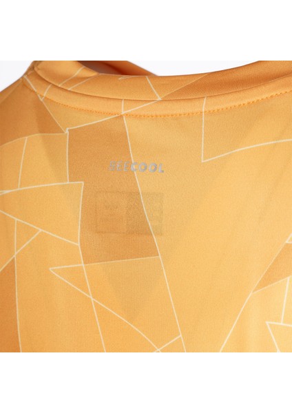 Benth Kısa Kollu Tişört fırsatları