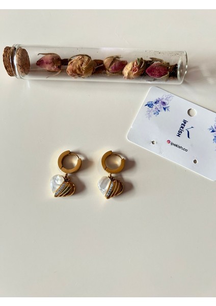 Zirkon Taşlı Kalp Sallantılı Gold Orta Boy Halka Küpe – Zarif, Romantik ve Paslanmaz Çelik fırsatları