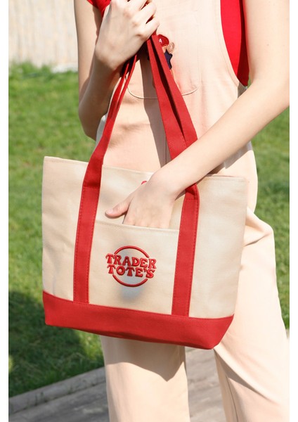 Yazı Nakışlı Cepli Kol Çantası