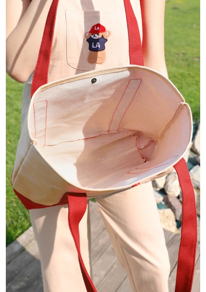 Yazı Nakışlı Cepli Kol Çantası indirimleri