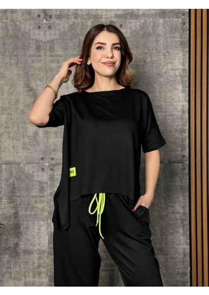 Kadın Kısa Kollu Bisiklet Yaka Viskon Iki Iplik Bluz ve Pantolon Ikili Takım modelleri
