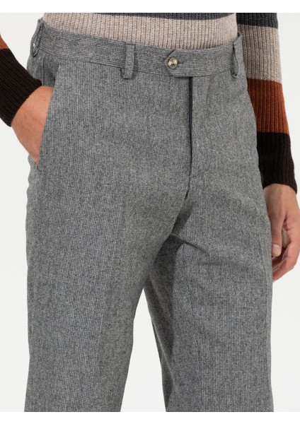 Erkek Antrasit Slim Fit Kumaş Pantolon 50255517-VR006