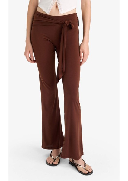 Flare Fit Normal Bel Bağlamalı Standart Boy Pantolon F8196AX25SM