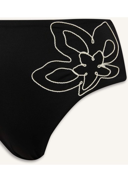 Regular Fit Nakışlı Bikini Altı-Fall in Love E3286AX25SM modelleri