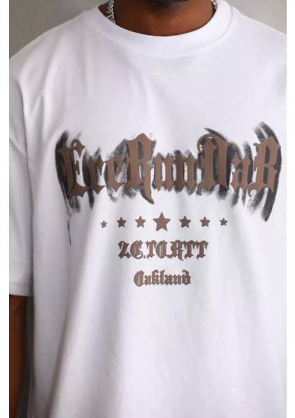 Unisex Baskılı Oversize T-Shirt - Beyaz modelleri