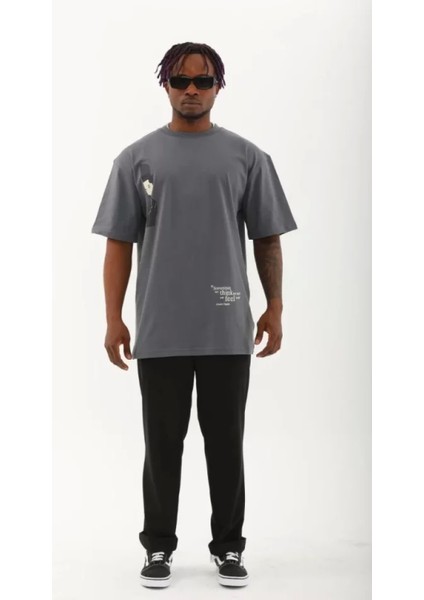Unisex Oversize Baskılı Bisiklet Yaka T-Shirt - Füme fırsatları