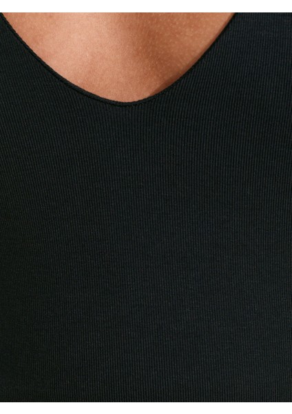 91476 Halter Yaka Midi Elbise-Siyah fırsatları