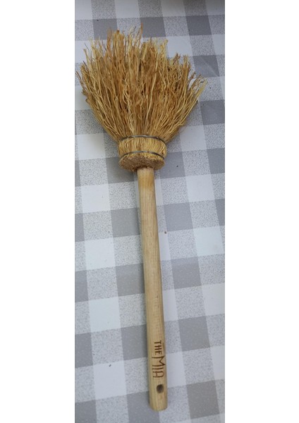 Matcha Çayı Cadı Süpürgesi