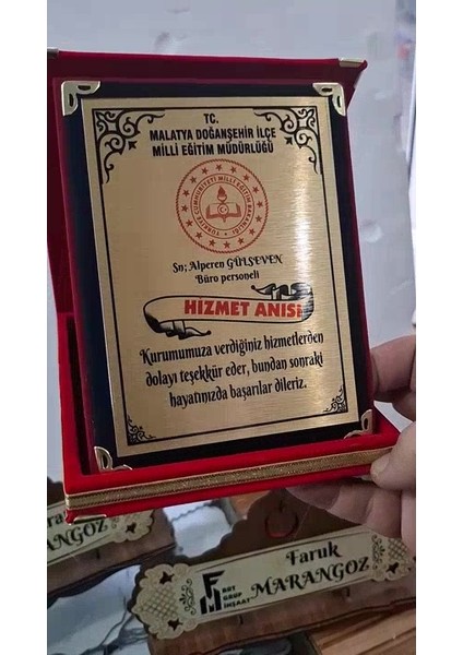Öğretmen Plaketi ,öğretmene Resimli Yıldız Plaket ,kadife Kutulu Plaket 15*20CM Ölçüsünde 1 Adet fiyatları
