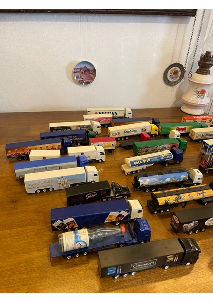 Koleksiyonluk Tırlar 28 Adet fiyatları