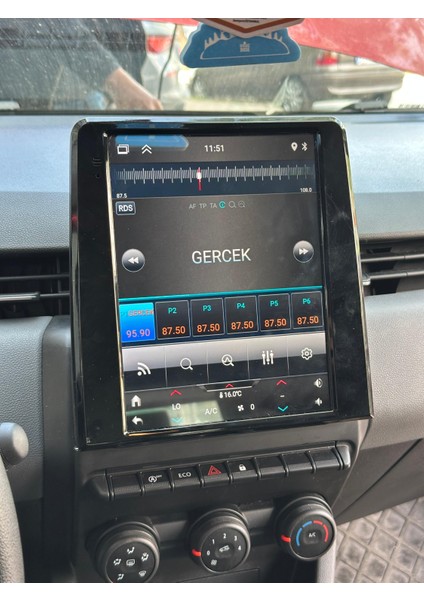 Renault Clio 5 Tesla 2019/2024 6gb Ram 128GB Hafıza Carplay Kamera Android Multimedya fiyatları