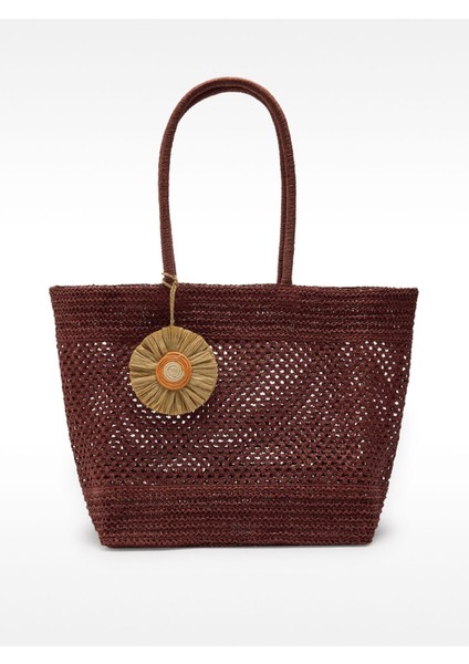 Hasır Efektli Charm'lı Shopper Çanta
