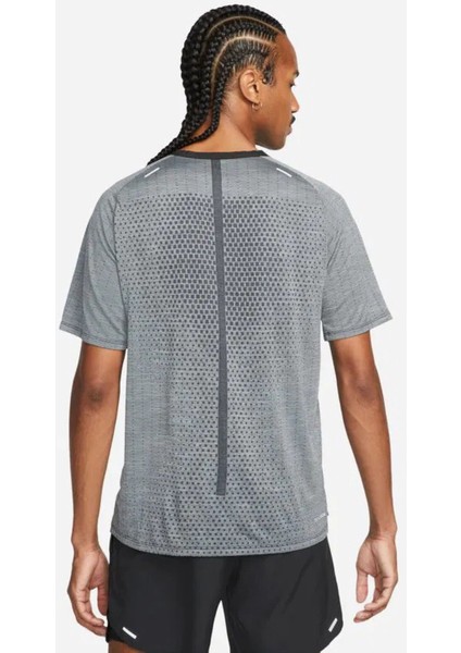 Dri-Fit Adv Techknit Ultra Ss Erkek Tişört - DM4753-010 Gri - M