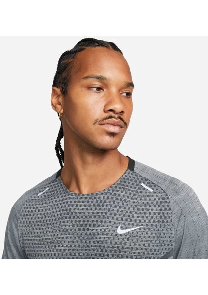 Dri-Fit Adv Techknit Ultra Ss Erkek Tişört - DM4753-010 Gri - M