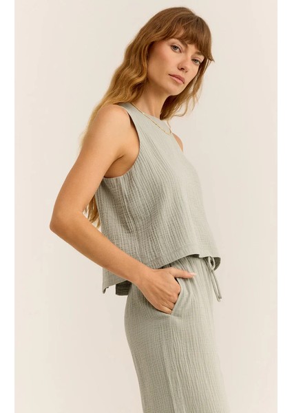 Kadın Oval Yaka Müslin Bluz – %100 Pamuk, 2 Kat Müslin Kumaş – Nefes Alabilir, Hafif ve Rahat Yapı – Günlük & Yazlık Kullanım Için Uygun fırsatları