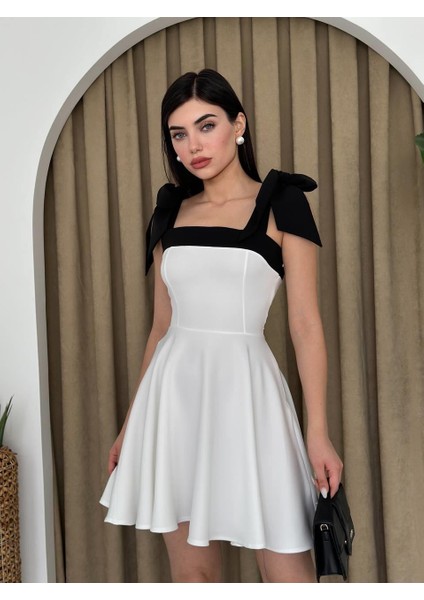 Cloche Omuzu Fiyonklu Elbise