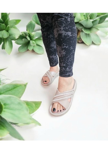 Parlak Taş Detaylı Eva Havuz,deniz,plaj Terliği