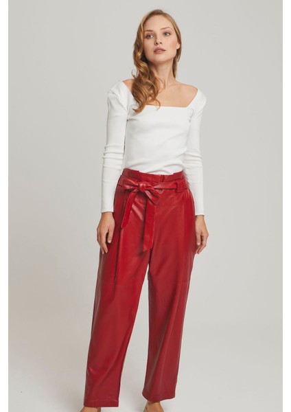Kırmızı Kadın Havuç Kesim Beli Kemerli Cepli Yüksek Bel Astarlı Hakiki Deri Pantolon modelleri