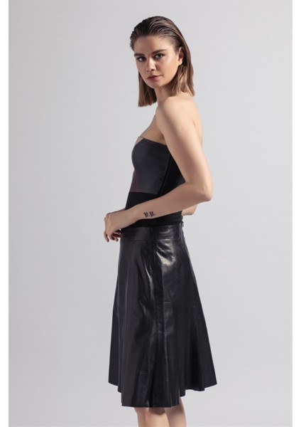 Siyah Kadın Bol Kesim Hakiki Deri Etek modelleri