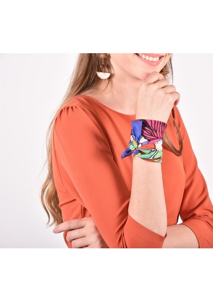 Barcelona Desenli Fular & Bandana fırsatları