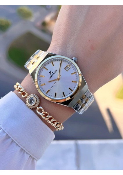 Çelik Kordon 30 mt Suya Dayanıklı Kadın Kol Saati+Bileklik BYN.14052.7 fiyatları