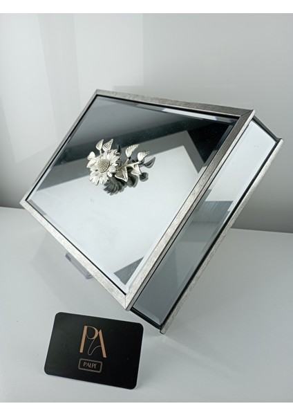 Aynalı Kutu Gondol Şekerlik Sunumluk Söz Nişan Kız Isteme Çikolatalık Dekoratif Obje Biblo Süs Eşya