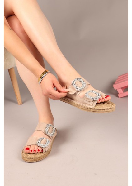 Janet Çift Taş Tokalı Terlik Bej