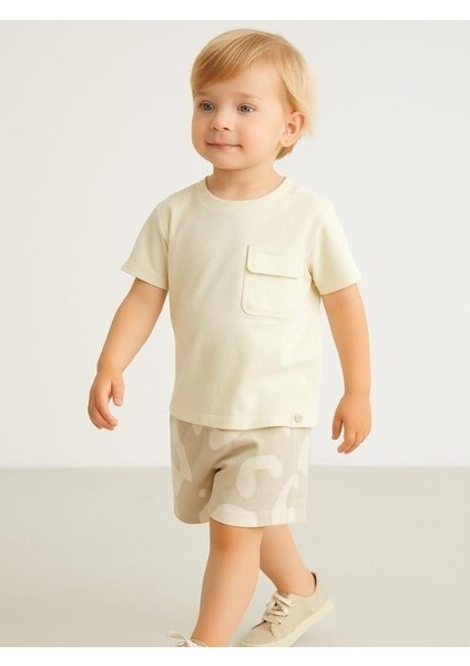 Erkek Bebek Kamuflaj Desenli Cepli Şort fırsatları