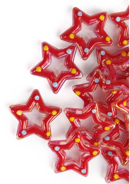 Kırmızı Renkli Yıldız Figürlü Plastik Boncuk 5 Adet