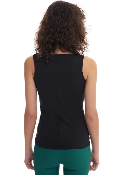 Kalın Askılı Basic Bluz fırsatları