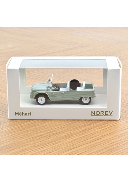 1:43 Norev 1978 Citroen Mehari Kakhi Jet Car fiyatları