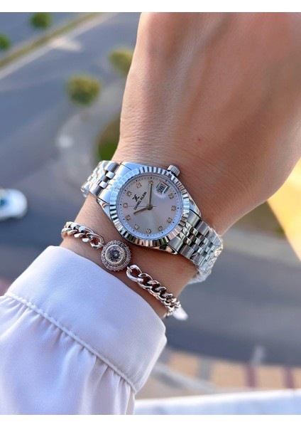 Çelik Kordon 30 mt Suya Dayanıklı Kadın Kol Saati+Bileklik BYN.13969.12 fiyatları