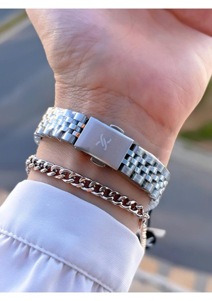 Çelik Kordon 30 mt Suya Dayanıklı Kadın Kol Saati+Bileklik BYN.13969.12 modelleri