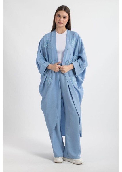 3 Boyutlu Çiçek Işlemeli Tesettür Kimono