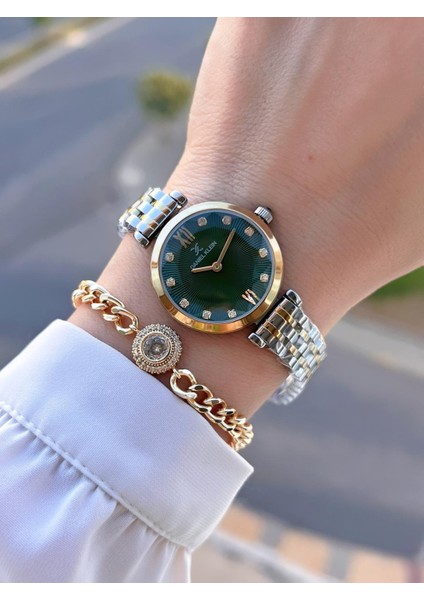 Çelik Kordon 30 mt Suya Dayanıklı Kadın Kol Saati+Bileklik BYN.14094.4 fiyatları