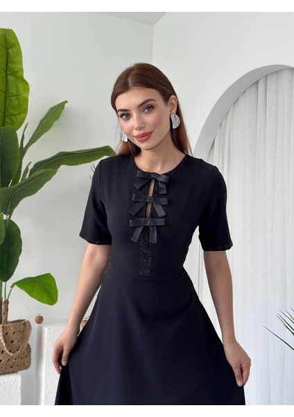 Wera Taşlı Fiyonk Detaylı Elbise indirimleri