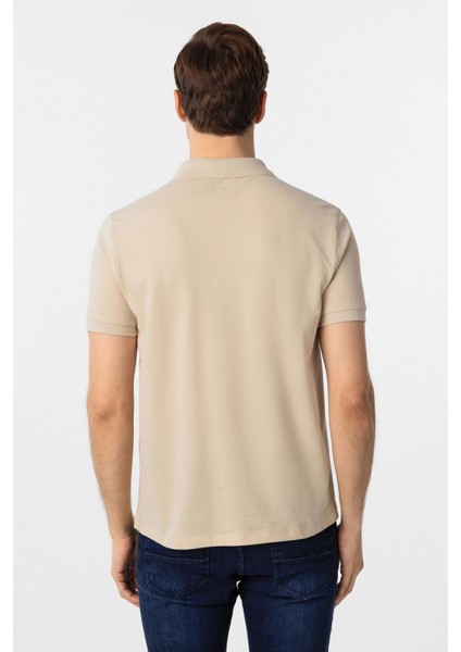 Dar Kesim Pamuk Çekmeyen Kumaş Polo Yaka Tişört fırsatları