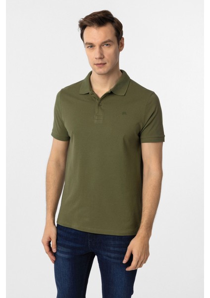 Dar Kesim Pamuk Çekmeyen Kumaş Polo Yaka Tişört