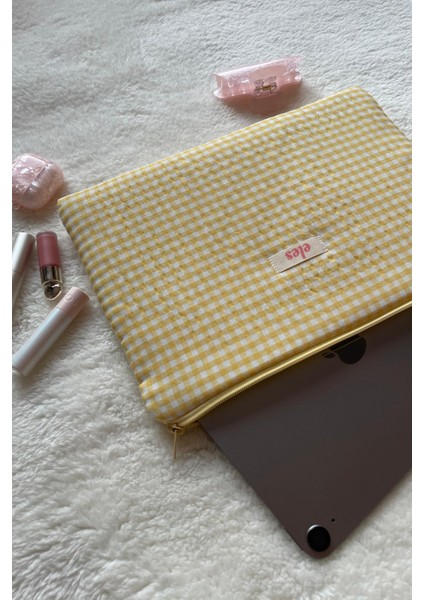 Sarı Pötikareli Tablet Çantası, Sarı Pötikareli Tablet Kılıfı, Sarı Tablet Çantası