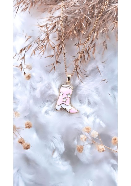 Pembe Mineli Çizme Figürlü Çelik Kolye fırsatları
