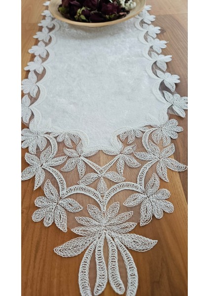 Lüks Fransız Dantelli Kadife Runner