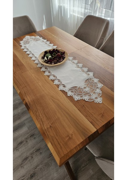 Lüks Fransız Dantelli Kadife Runner