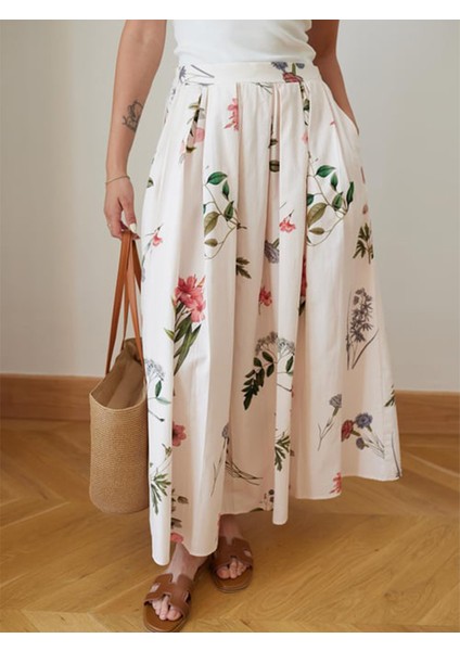 Beli Lastikli Çiçek Desenli Pileli Etek