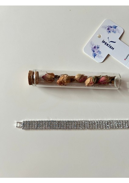 18 cm Silver Renk Zirkon Taşlı Bujiteri Bileklik – Şıklığın Işıltısı fiyatları
