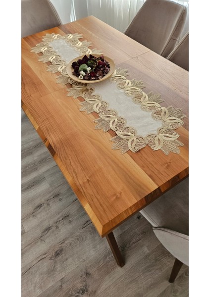 Lüks Fransız Dantelli Kadife Runner